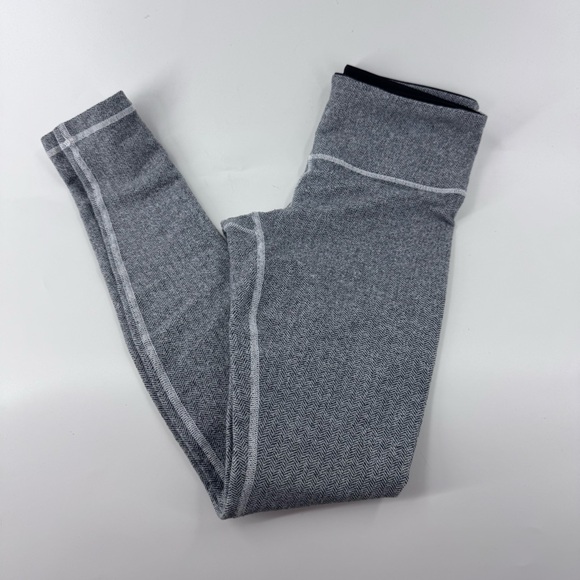 lululemon athletica Pants - Lululemon Athletica Heathered Gray‎ Leggings